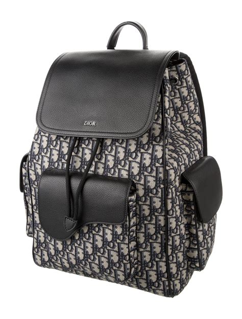 dior oblique backpack revie